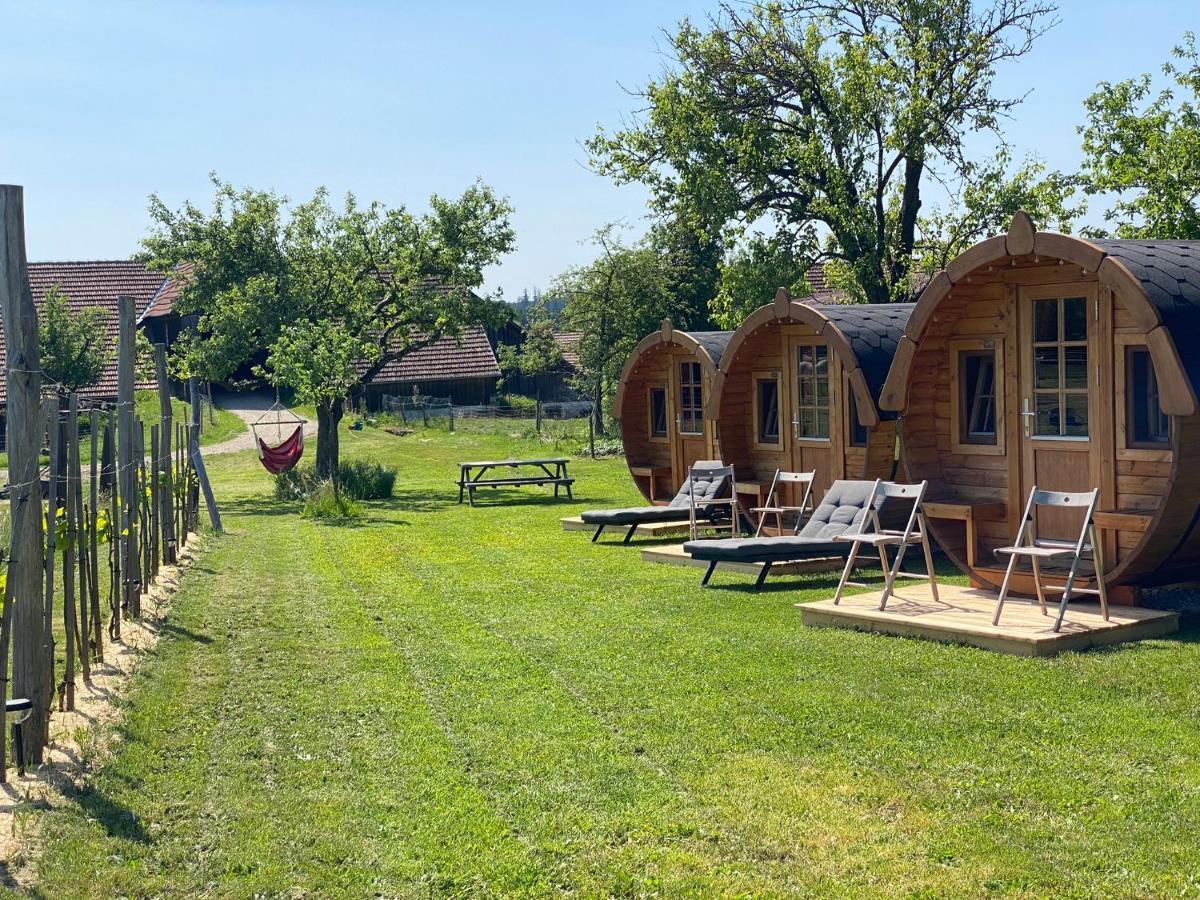 Andrella Auszeithof - Schlaferlebnis Im Holzfass Hotel Friedersbach Екстериор снимка